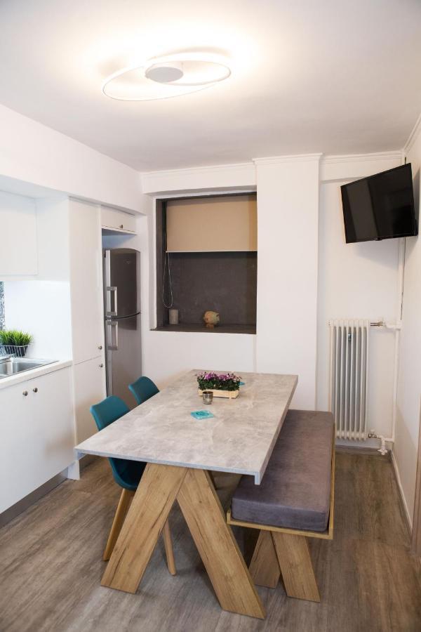 Stylish, Comfortable, Basement Loft-Like Apartment With Amenities Athènes Extérieur photo