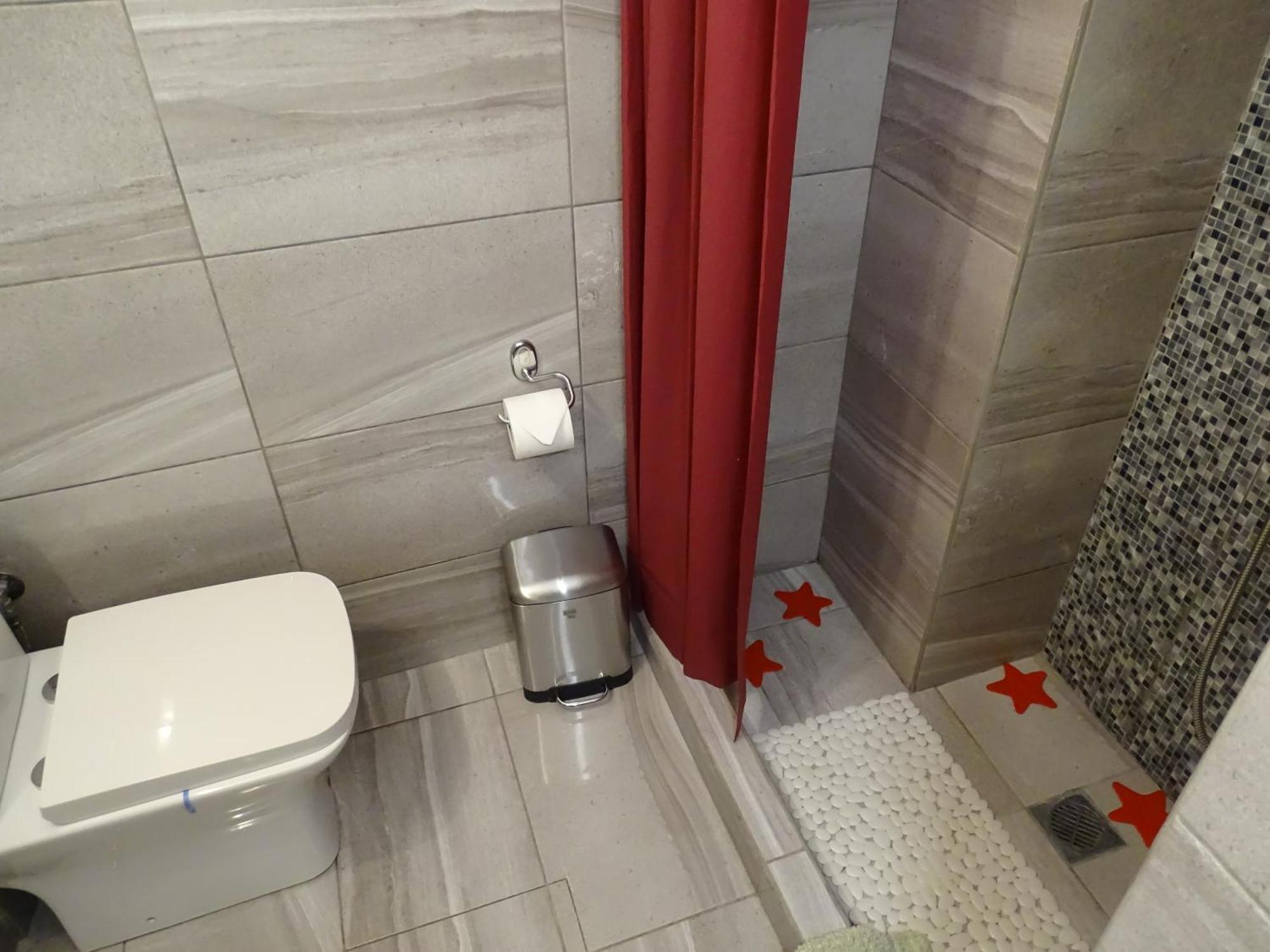 Stylish, Comfortable, Basement Loft-Like Apartment With Amenities Athènes Extérieur photo