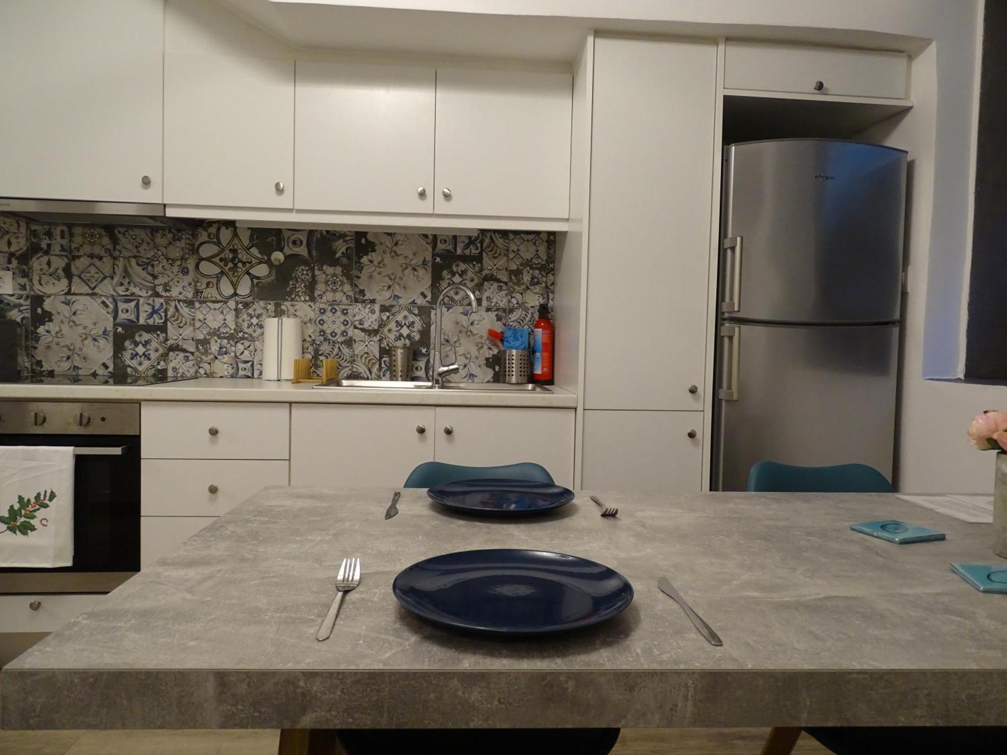 Stylish, Comfortable, Basement Loft-Like Apartment With Amenities Athènes Extérieur photo