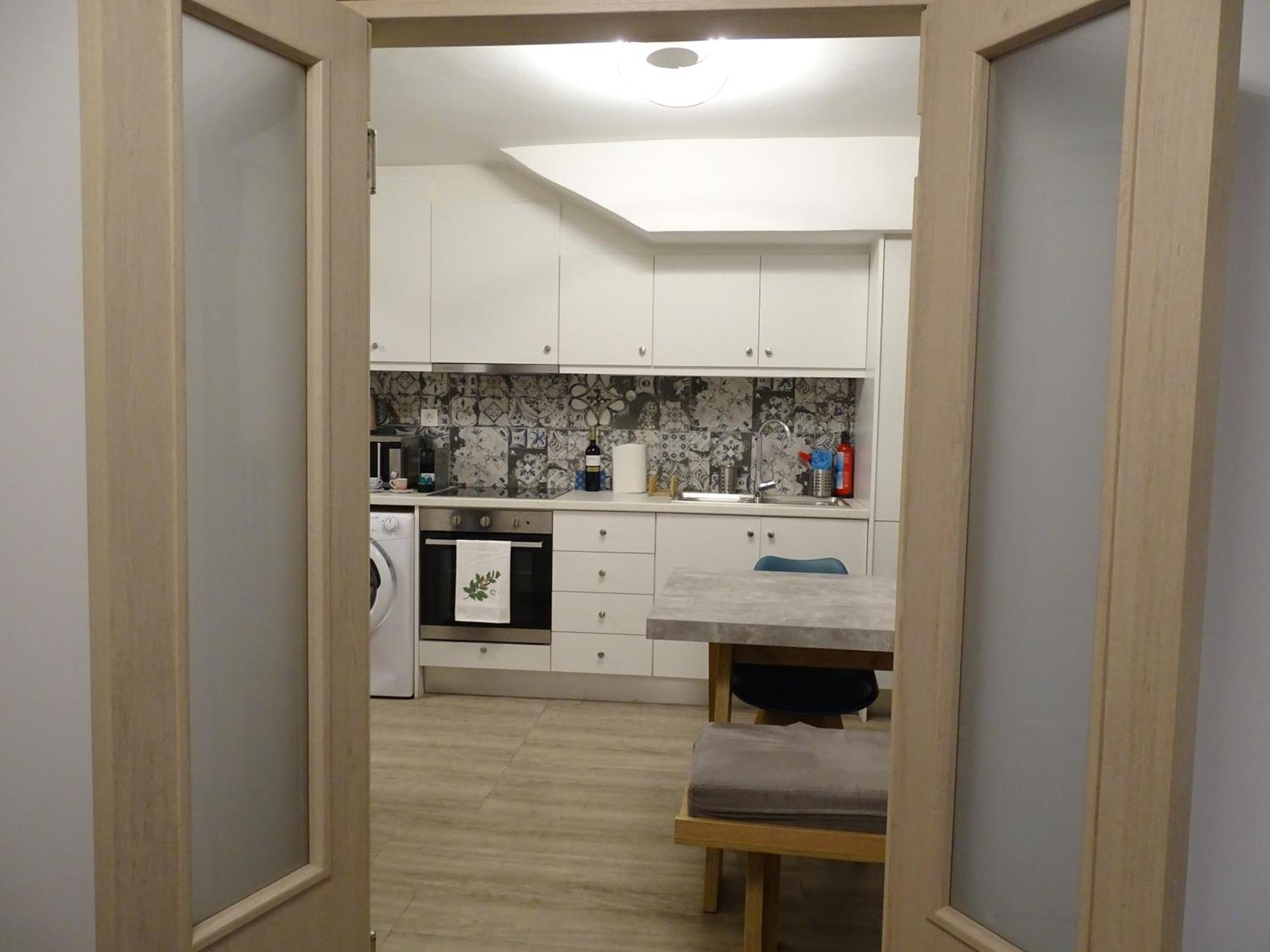Stylish, Comfortable, Basement Loft-Like Apartment With Amenities Athènes Extérieur photo